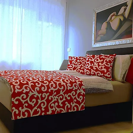 Host Flora * San Remo