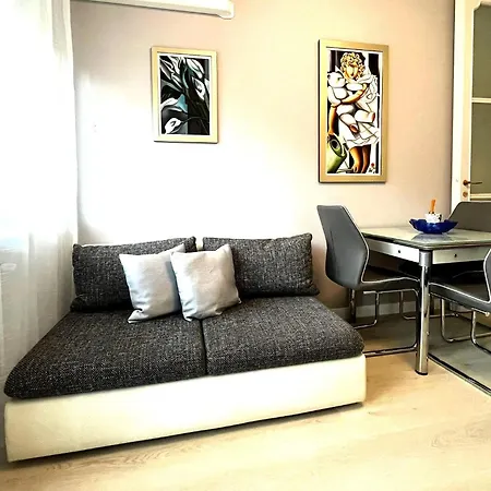 Host Flora Apartment Sanremo